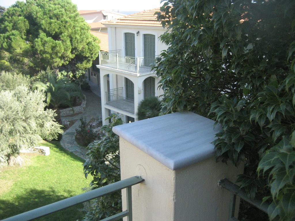 Kyveli 4* Vrontádos