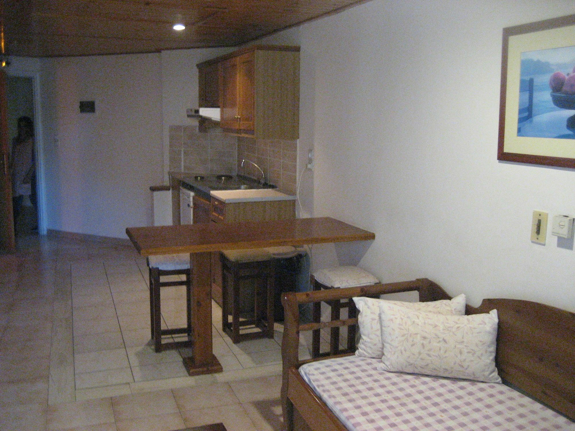 Kyveli 4*